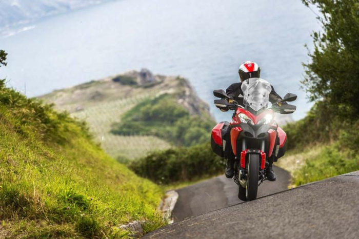 初心者におすすめ！バイクツーリングの装備やマストアイテム12選 - バイク用品・ヘルメットを安く海外通販